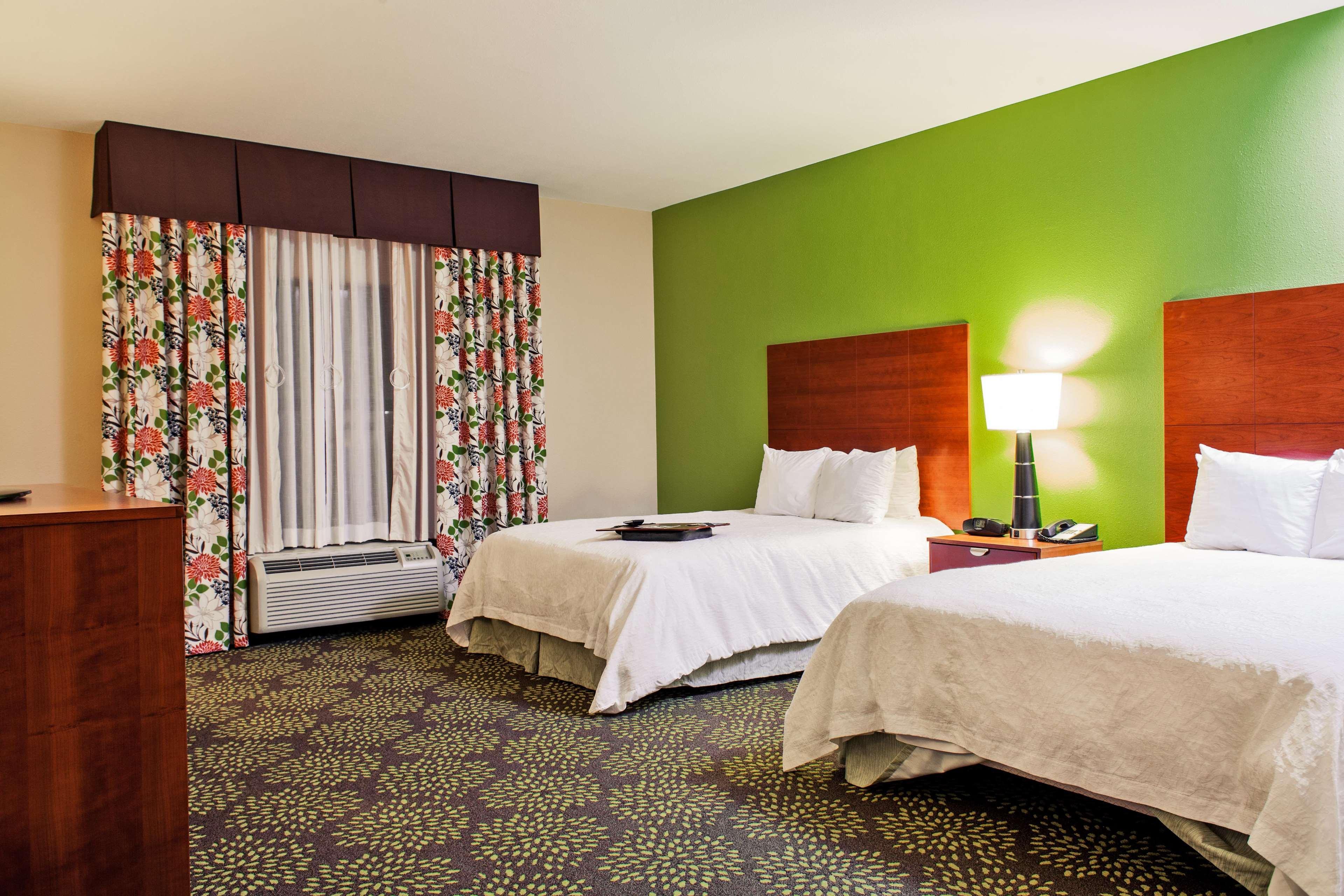 Hampton Inn & Suites Гарлінґен Екстер'єр фото