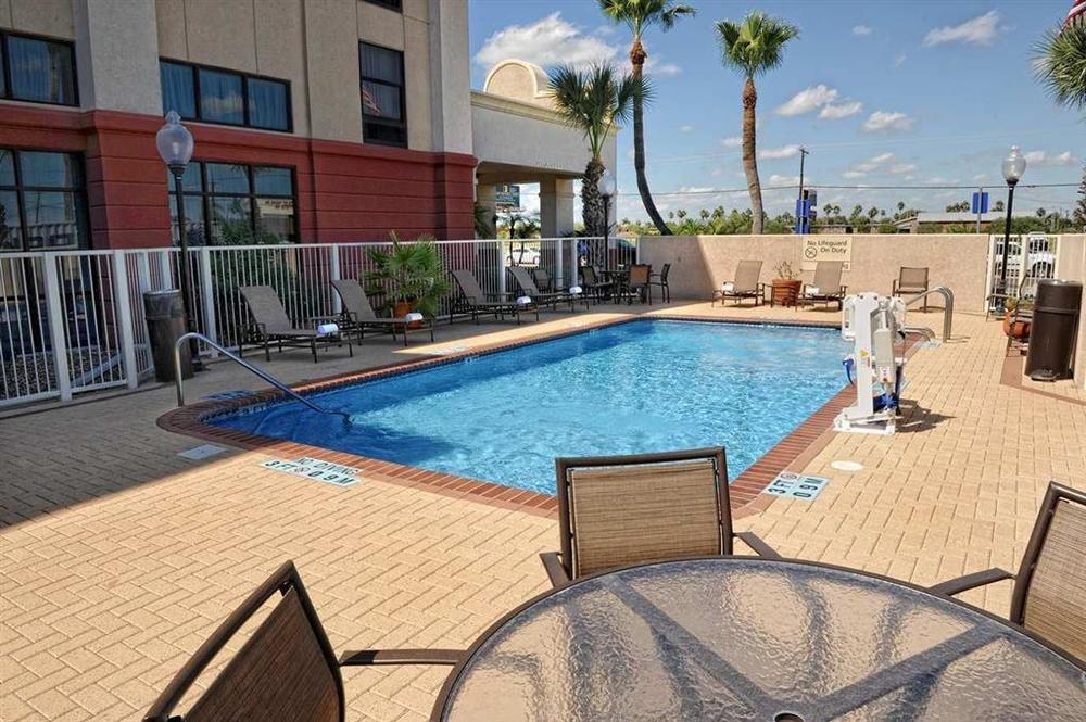 Hampton Inn & Suites Гарлінґен Екстер'єр фото