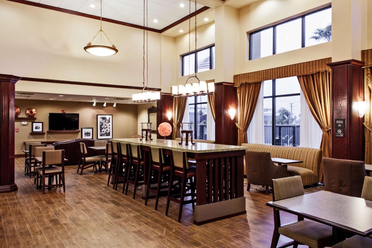 Hampton Inn & Suites Гарлінґен Екстер'єр фото
