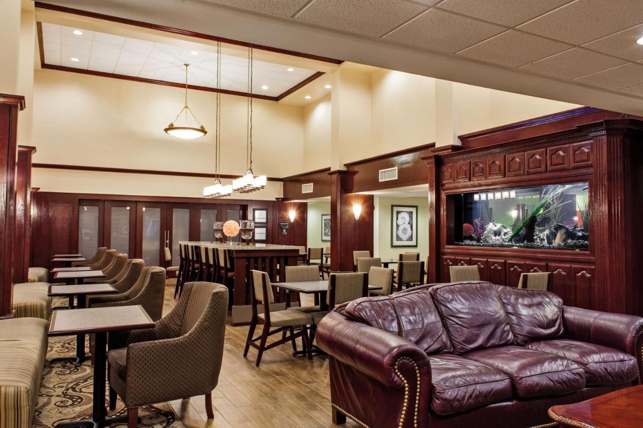 Hampton Inn & Suites Гарлінґен Екстер'єр фото